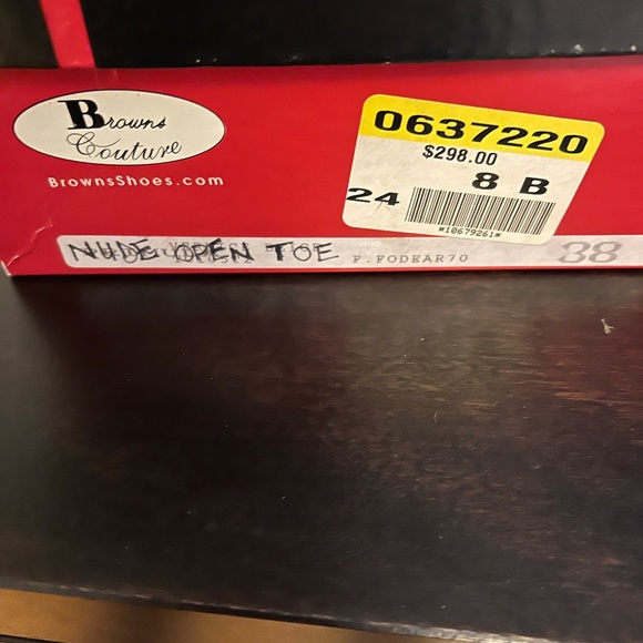 Nude patent leather open toe heels - Picture 5 of 5